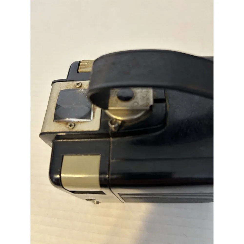 Camera/Photo-Vintage Kodak Brownie Hawkeye Flash Model Box Camera, 620 Film